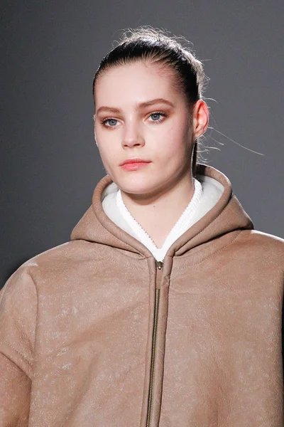 Look 21